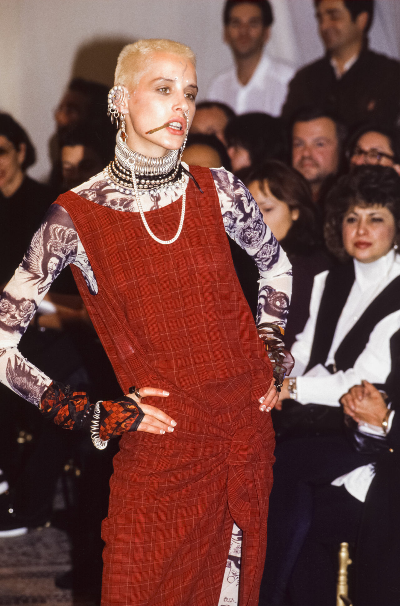 Ready to wear, SS 1994 Jean Paul Gaultier Жан-Поль Готье мужчина в платье