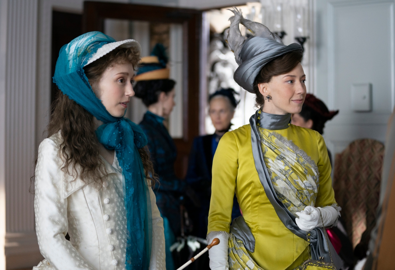 the-gilded-age-costumes-16